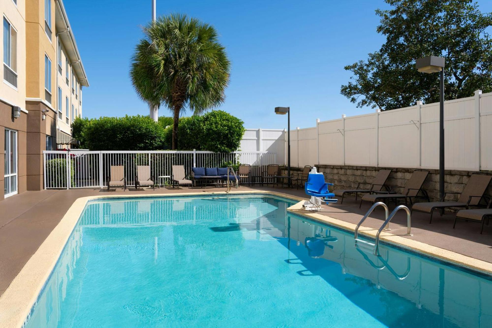 Fairfield Inn And Suites By Marriott Tifton Eksteriør bilde